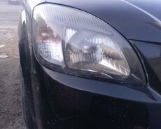 Orijinal sağ fara Kia rio 2010