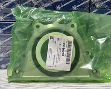 Chevrolet Cobalt motorun arxa salniki