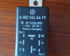 Mercedes Vito Viano kondisioner relesi