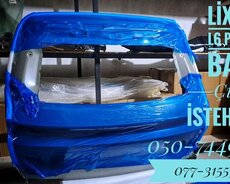 Lixiang l6 arxa baqaj qapisi