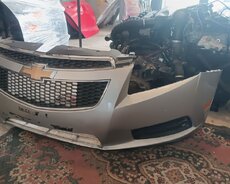 Ön, Chevrolet CRUZ, 2012 il