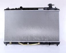 Toyota Camry 2006–2011 su radıatoru