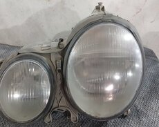 W210 ön sol farası