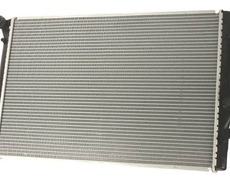 Volkswagen Passat / Jetta / Golf / Audi A3 Su Radiatoru