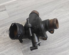 Mercedes om651 termostat m651