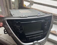 Elantra 2012 zavod monitor