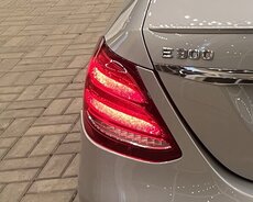 Mercedes w213 Merkanka sol usdən çixma az zədəlidi