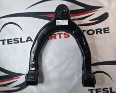 Tesla aliminium caska sol teref